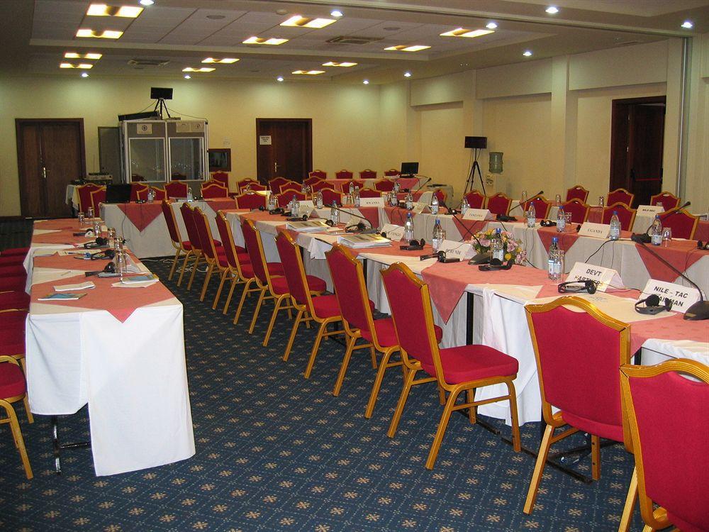 Lake Victoria Hotel Энтеббе Экстерьер фото