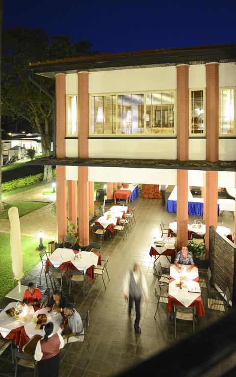Lake Victoria Hotel Энтеббе Экстерьер фото