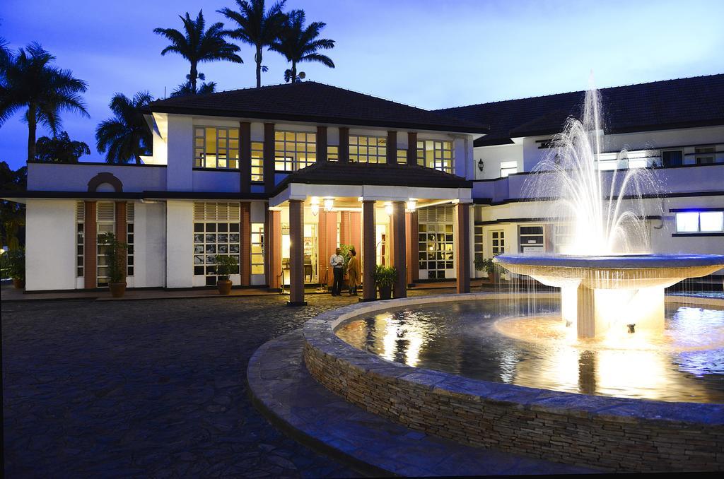 Lake Victoria Hotel Энтеббе Экстерьер фото