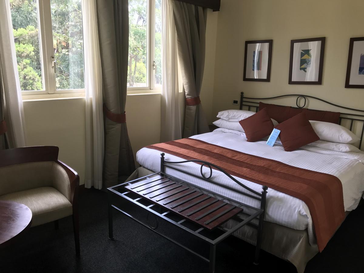 Lake Victoria Hotel Энтеббе Экстерьер фото